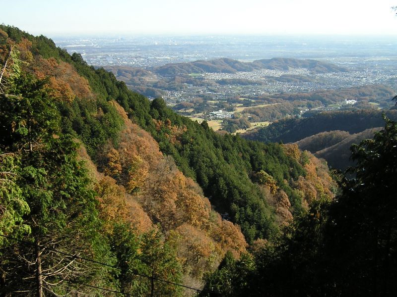 経ヶ岳・華厳山・高取山 -- 南東方面の眺望
