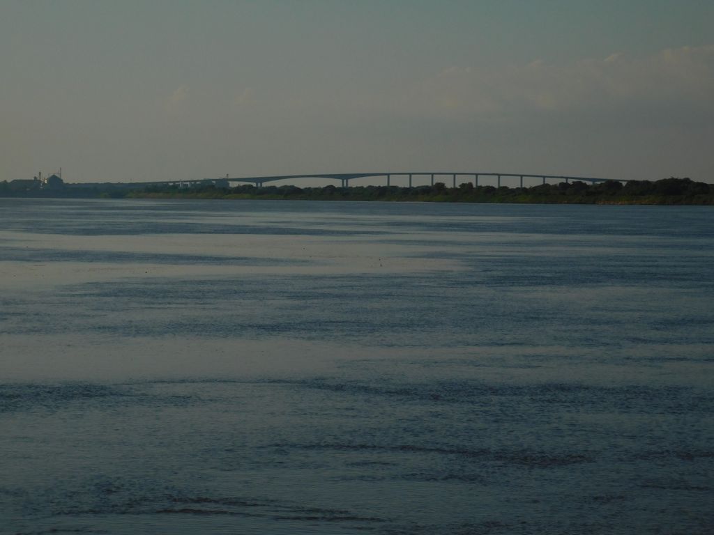 コンセプシオンとチャコ地方を結ぶ橋