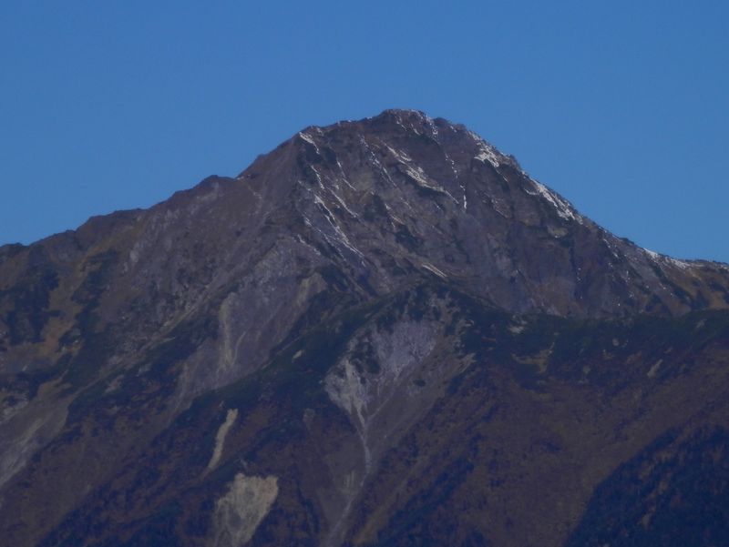 櫛形山 -- 北岳ズームイン