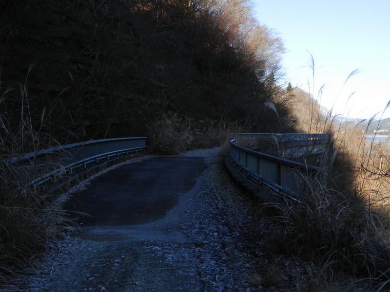 清川村道 -- 4番目の橋